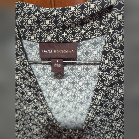 🧑🧑‍🦳Dana Buchman Sleeveless Top Womens Stretch Black/White Geometric Print S - Picture 8 of 9